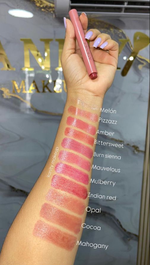 CLICK LIPSTICK ATENEA