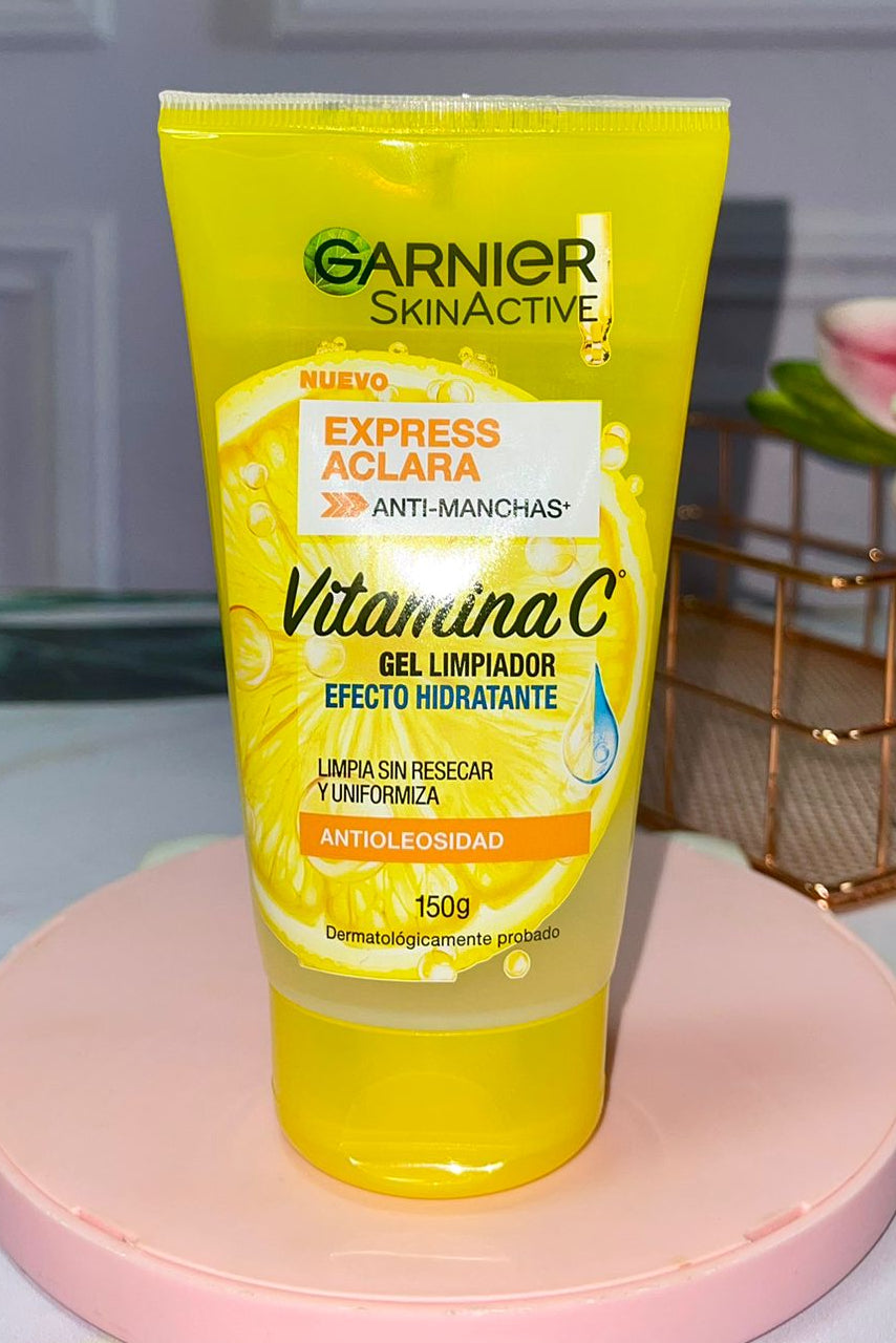 JABON FACIAL HIDRATANTE GARNIER EXPRESS ACLARA
