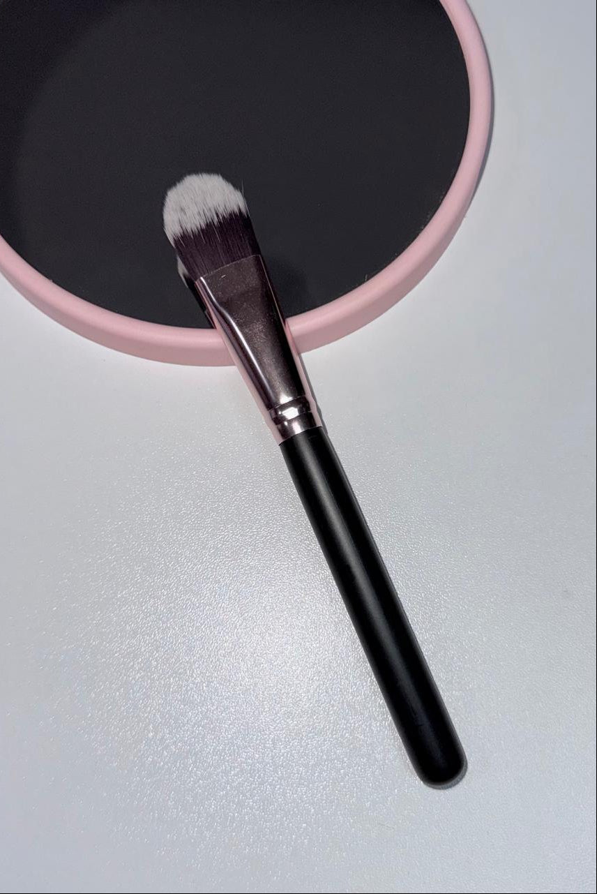 BROCHA LENGUA DE GATO PARA BASE RUBY FACE