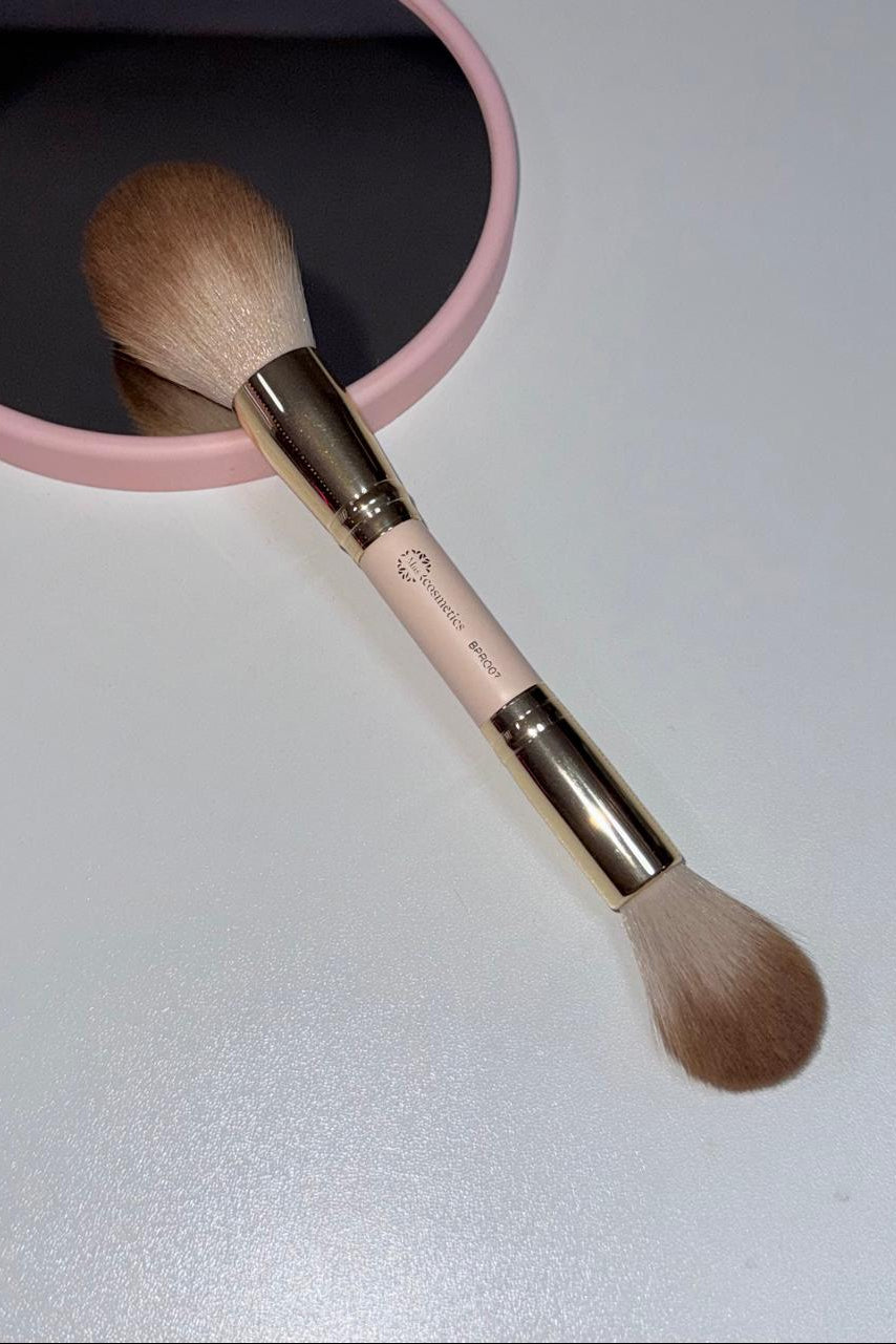BROCHA DUO PARA POLVO Y RUBOR MIIS COSMETICS