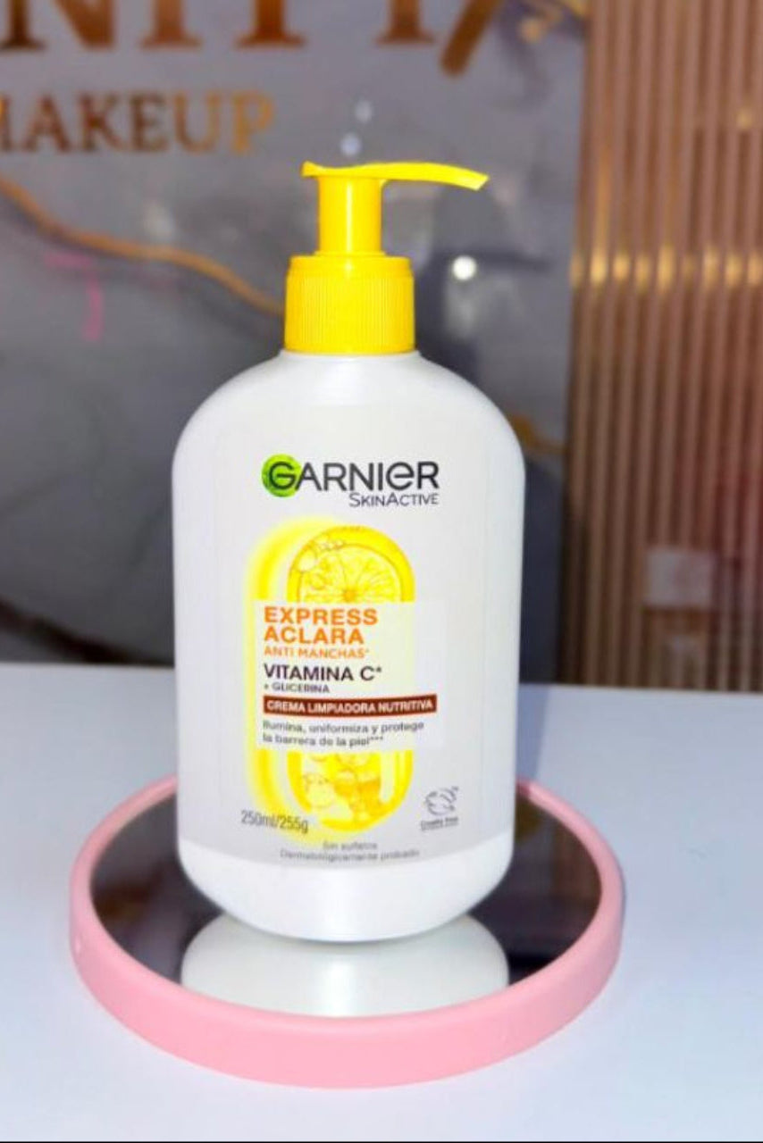 LIMPIADOR EN CREMA GARNIER EXPRESS ACLARA