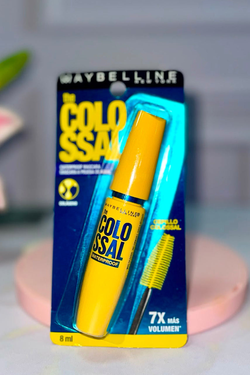 PESTAÑINA COLOSSAL MAYBELLINE A PRUEBA DE AGUA