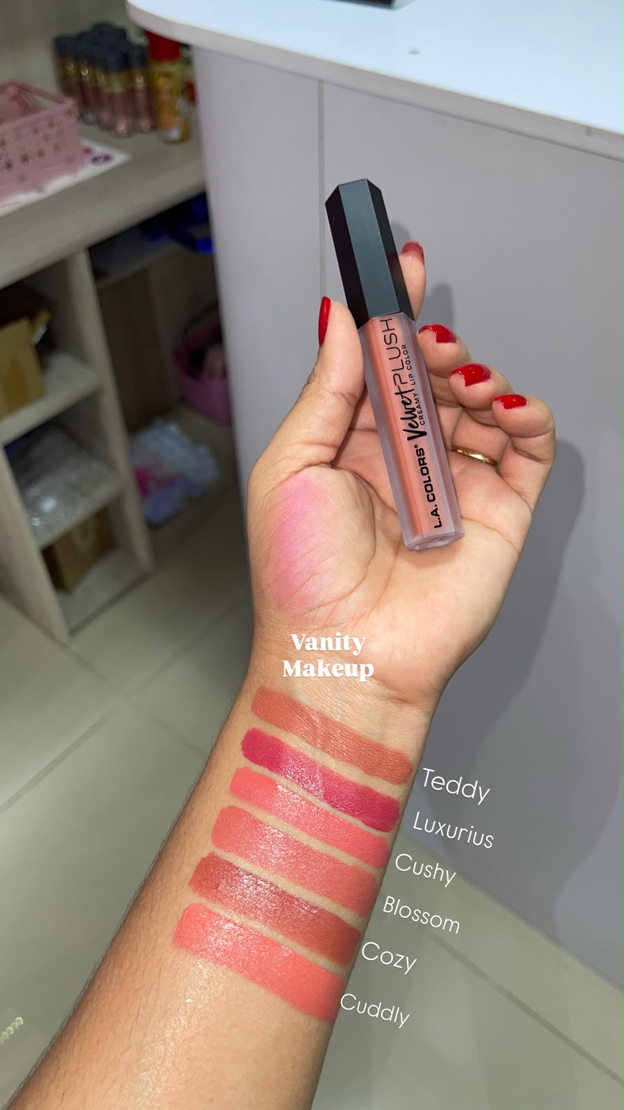 LABIAL VELVET LA COLORS