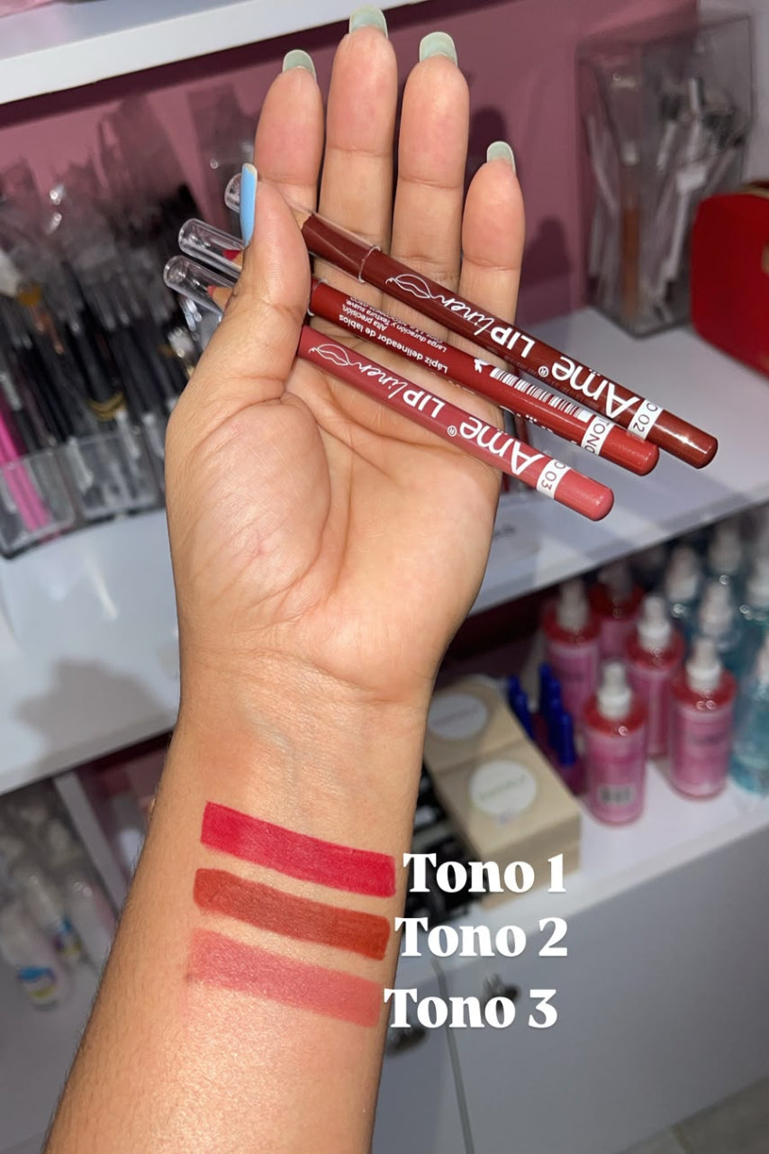 DELINEADOR DE LABIOS AME