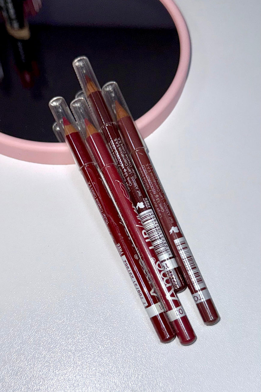 DELINEADOR DE LABIOS AME