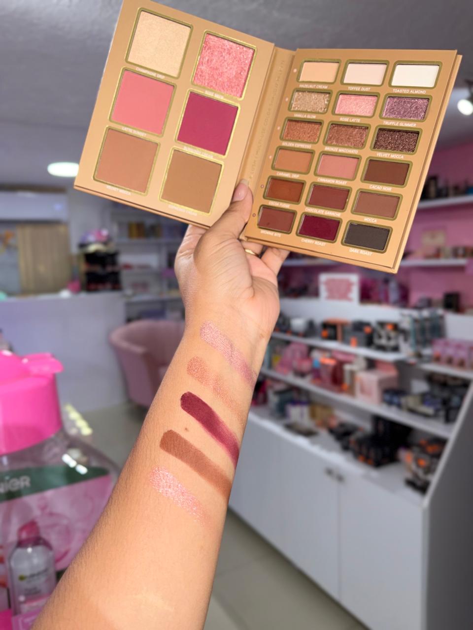SOMBRA MOCCA LUSH ATENEA