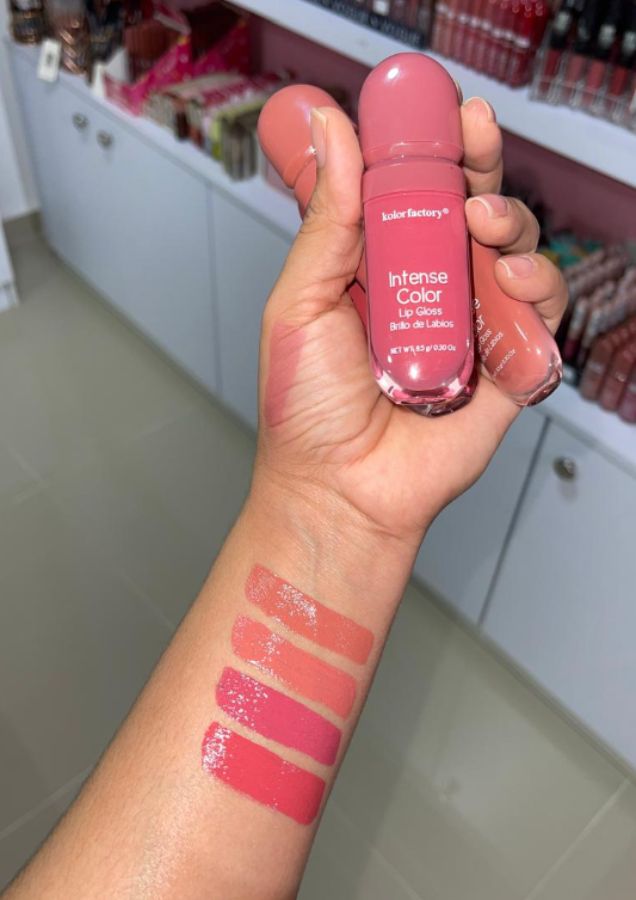 LIP GLOSS KOLOR FACTORY